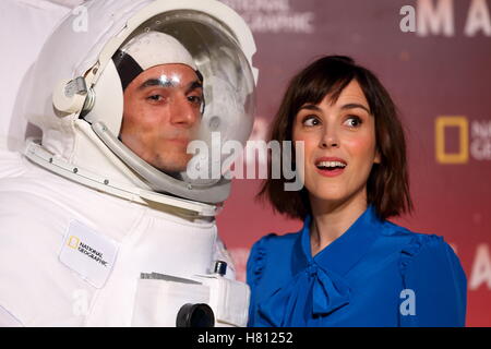 Roma, Italien. 8. November 2016. Französische Schauspielerin Clementine Poidatz beim roten Teppich des Ministerpräsidenten des Mars, die größte Produktion, die jemals von National Geographic Kredit gemacht: Matteo Nardone/Pacific Press/Alamy Live News Stockfoto