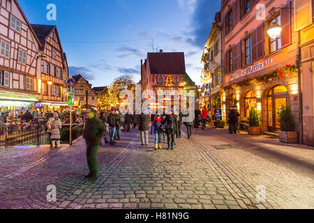 Das Zentrum von Colmar bei Nacht, Weihnachten, Wein-route, Elsass, Hout Rinh, Frankreich Stockfoto