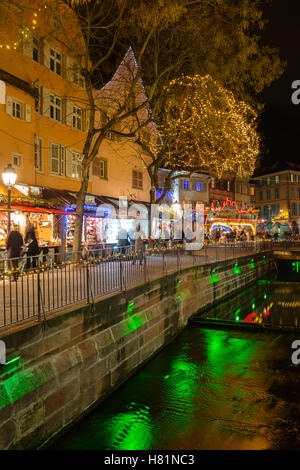 Das Zentrum von Colmar bei Nacht, Weihnachten, Wein-route, Elsass, Hout Rinh, Frankreich Stockfoto