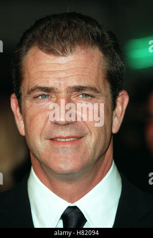 MEL GIBSON, "Wir waren Helden" LA PREMIER WESTWOOD LA USA 25. Februar 2002 Stockfoto