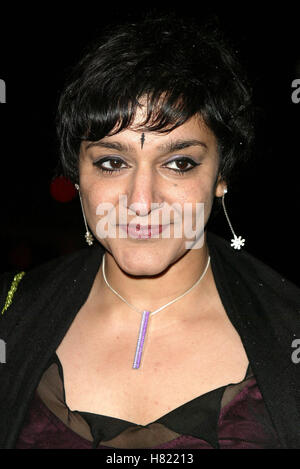 MEERA SYAL RTS Programm AWARDS 2002 PARK LANE LONDON ENGLAND 18. März 2002 Stockfoto