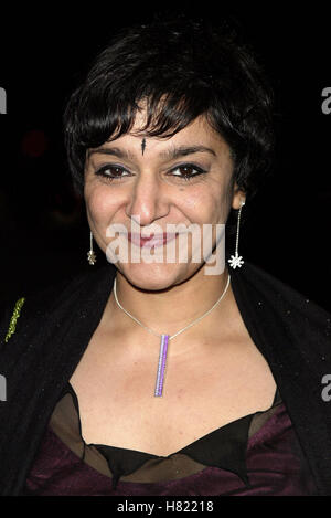 MEERA SYAL RTS Programm AWARDS 2002 PARK LANE LONDON ENGLAND 18. März 2002 Stockfoto