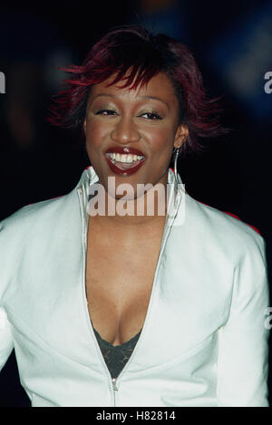 BEVERLEY KNIGHT LONDON ENGLAND 27. Februar 2000 Stockfoto