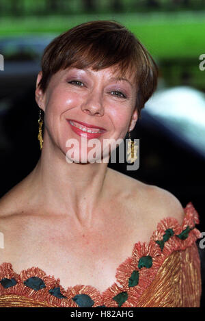 JENNY AGUTTER LONDON ENGLAND 1. Mai 2000 Stockfoto