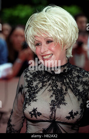 BARBARA WINDSOR LONDON ENGLAND 21. Mai 2000 Stockfoto