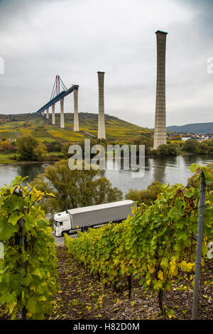 Baustelle der Mosel Talbrücke, eine Straße Brücke über die Mosel in der Nähe der Ortschaft Zeltingen-Rachtig, Stockfoto