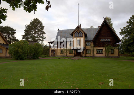 MORA, Schweden - 21. September 2015: Vorderansicht des Zorngarden in Mora, Schweden. Während es früher nach Hause des schwedischen Malers Ande Stockfoto