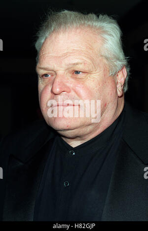 BRIAN DENNEHY DIRECTORS GUILD AWARDS CENTURY CITY LA USA 10. März 2001 Stockfoto