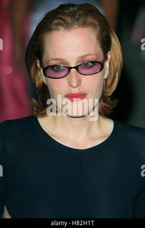 GILLIAN ANDERSON VANITY FAIR OSCAR PARTY 2001 MORTENS BEVERLY HILLS LA USA 25 März 2001 Stockfoto