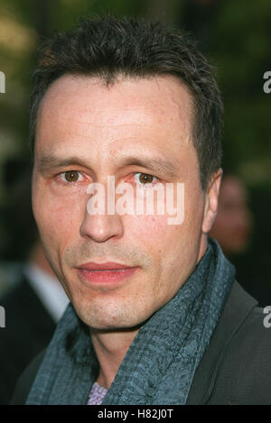 MICHAEL WINCOTT "Kam eine Spinne" LA PREM WESTWOOD LA USA 2. April 2001 Stockfoto