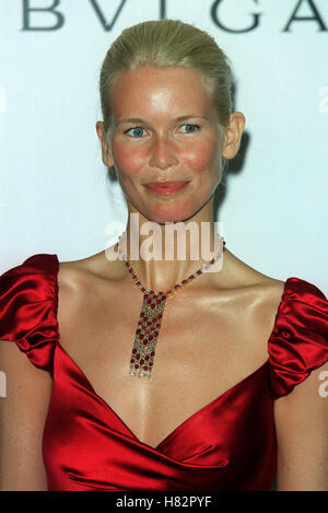 CLAUDIA SCHIFFER AMFAR GALA Venedig FILM FESTIVAL 2001 SAN GIORGIO MAGGIORE Venedig Italien 31. August 2001 Stockfoto