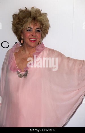 DAME ELIZABETH TAYLOR AMFAR GALA Venedig FILM FESTIVAL 2001 SAN GIORGIO MAGGIORE Venedig Italien 31. August 2001 Stockfoto