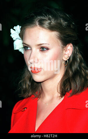 SCARLETT JOHANSSON ' GHOST WORLD'FILM WESTWOOD LOS ANGELES USA PREMIERE 18. Juli 2001 Stockfoto