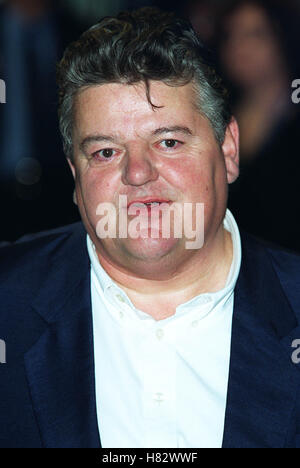 ROBBIE COLTRANE Weltpremiere 'HARRY POTTER' LEICESTER SQ LONDON ENGLAND 4. November 2001 Stockfoto