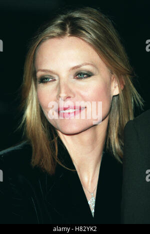 MICHELLE PFEIFFER "Ich bin SAM" Filmpremiere LOS ANGELES USA 3. Dezember 2001 Stockfoto