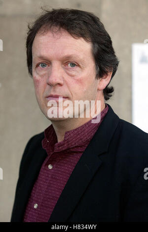 KEVIN WHATELY JOHN THAW MEMORIAL SERVICE ST MARTINS IN den Bereich LONDON ENGLAND 4. September 2002 Stockfoto