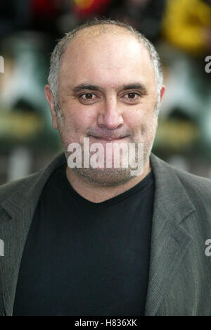 ALEXEI SAYLE HARRY POTTER FILM PREMIER ODEON LEICESTER SQUARE LONDON ENGLAND 3. November 2002 Stockfoto