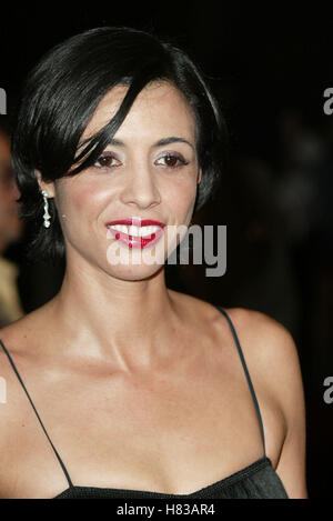 DRENA DE NIRO SHOWTIME WORLD FILM PREMIERE HOLLYWOOD LOS ANGELES USA 11. März 2002 Stockfoto