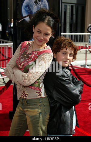 ALEXA VEGA & DARYL SABARA ET 20. Jahrestag SHRINE AUDITORIUM LOS ANGELES USA PREMIERE 16. März 2002 Stockfoto