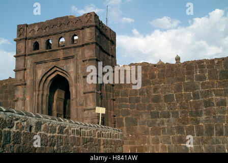 Raigad ist ein Hügel Fort in Mahad, Raigad Bezirk von Maharashtra, Indien. Es ist eine der stärksten Festungen auf dem Deccan Plateau Stockfoto