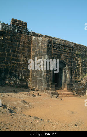 Raigad ist ein Hügel Fort in Mahad, Raigad Bezirk von Maharashtra, Indien. Es ist eine der stärksten Festungen auf dem Deccan Plateau Stockfoto