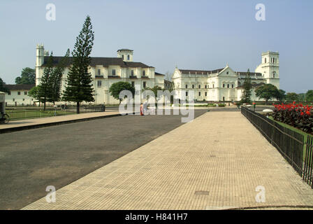 Bom Jesus und Kirchen, alten Goa, Indien. Stockfoto