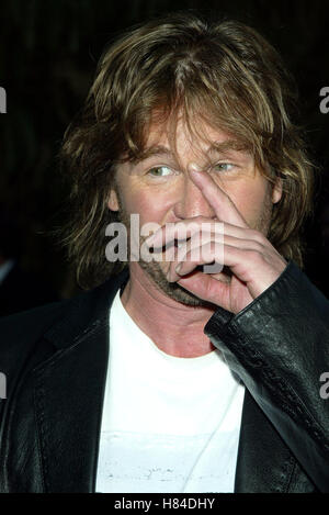 VAL KILMER SALTON SEA WORLD PREMIERE LOS ANGELES EGYPTIAN THEATRE HOLLYWOOD LOS ANGELES USA 23. April 2002 Stockfoto