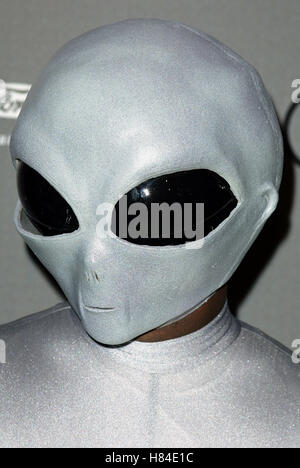 ALIEN X-FILES FINALE WARP PARTY HOUSE OF BLUES HOLLYWOOD LOS ANGELES USA 27. April 2002 Stockfoto