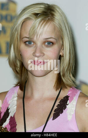 REESE WITHERSPOON 2002 MTV MOVIE AWARDS Presse Zimmer SHRINE AUDITORIUM DOWNTOWN LOS ANGELES USA 01 Juni 2002 Stockfoto