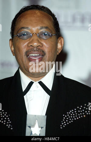 DR. BOBBY JONES 2ND ANNUAL BET AWARDS KODAK THEATRE HOLLYWOOD LOS ANGELES USA 25. Juni 2002 Stockfoto