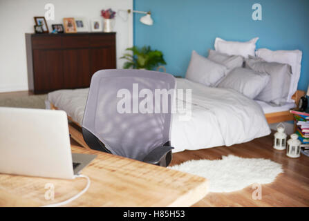 Das Schlafzimmer wurde gereinigt Stockfoto