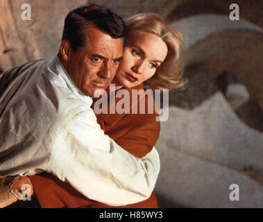 Der Selbstfindungsprozess Dritte, (NORTH BY NORTHWEST) USA 1959, Regie: Alfred Hitchcock, CARY GRANT, EVA MARIE SAINT, Stichwort: Umarmung Stockfoto