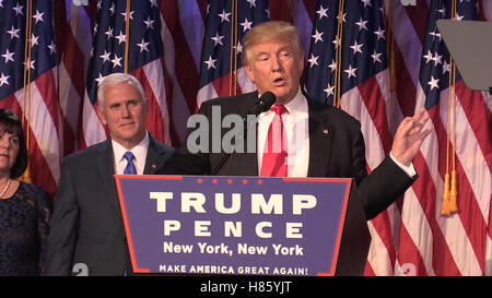 Donald Trump als er seine Dankesrede in New York macht nach seinem Sieg zu er 45. Präsident der Vereinigten Staaten. Stockfoto