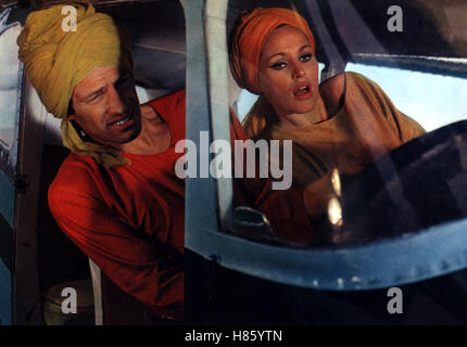 Tollen Abenteuer des Monsieur L., (LES TRIBULATIONS d ' un CHINOIS EN CHINE) sterben F-IT 1965, Regie: Philippe De Broca, JEAN-PAUL BELMONDO, URSULA ANDRESS, Stichwort: Turban, Flugzeug, Kurve Stockfoto