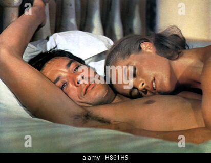 Der Swimmingpool, (LA PISCINE) F-IT 1968, Regie: Jacques Deray, ALAIN DELON, ROMY SCHNEIDER, Stichwort: Paar, Bett Stockfoto