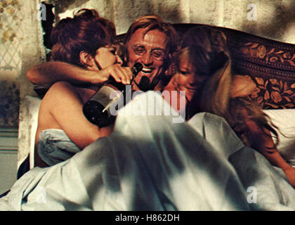 Zwei Dreckige Halunken (es war A CROOKED MAN) USA 1969, Regie: Mankiewicz, KIRK DOUGLAS, Stichwort: aufbewahrt, Bett Stockfoto