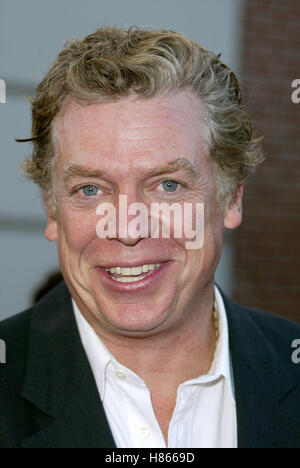 CHRISTOPHER MCDONALD Blut Arbeit Welt PREMIERE WARNER BROS STUDIO BACKLOT BURBANK LOS ANGELES USA 6. August 2002 Stockfoto