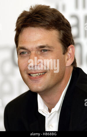 DOUGRAY SCOTT RIPLEY Spiel PHOTOCALL Venedig FILM FESTIVAL Venedig Italien 2. September 2002 Stockfoto