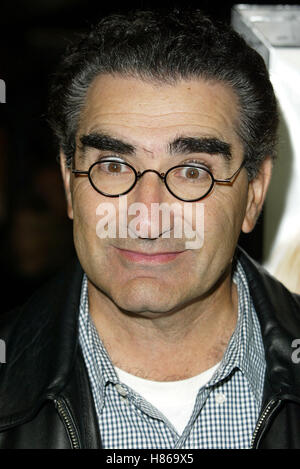 EUGENE LEVY DIE KNALLKÖRPER-SCHWESTERN. PREMIERE der GROVE in LOS ANGELES USA 19. September 2002 Stockfoto