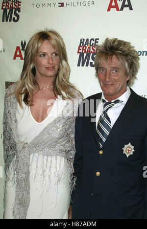 PENNY LANCASTER & ROD STEWART 10. Rennen MS Jahrhundert PLAZA HOTEL BEVERLY HILLS LOS ANGELES USA 9. Mai 2003 löschen Stockfoto