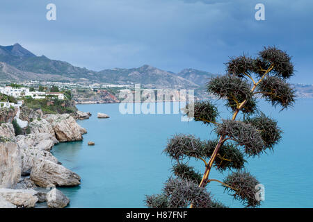 Aussicht vom Balcon de Europa, Nerja, Malaga, Spanien Stockfoto