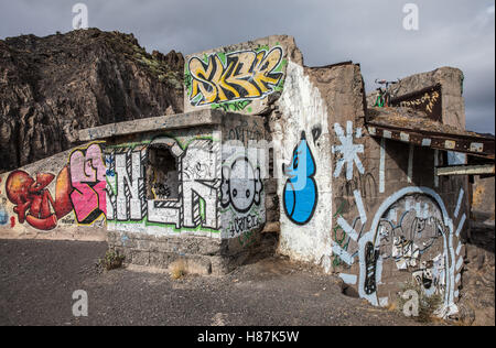 Graffiti am Aussichtspunkt von Las Teresitas (Teneriffa - Spanien) Stockfoto