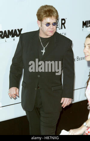 SIR ELTON JOHN CANNES FILM FESTIVAL CANNES Frankreich 22. Mai 2003 Stockfoto