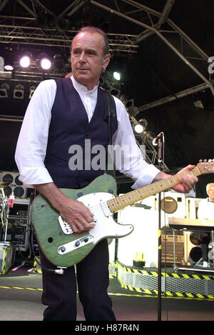 FRANCIS ROSSI STATUS QUO DALBY FOREST PICKERING N. YORKS 22. Juni 2003 Stockfoto