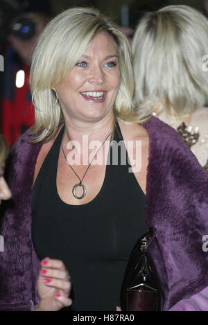 AMANDA REDMAN BRITISH COMEDY AWARDS 2003 TELEVISION CENTRE LONDON UK 10 Dezember 2003 Stockfoto