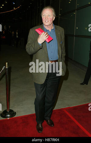 JON VOIGHT MARRIED JUST FILM PREMIERE LA ARCLIGHT CINERAMA DOME HOLLYWOOD LOS ANGELES USA 8. Januar 2003 Stockfoto