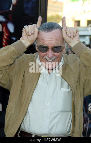 STAN LEE DAREDEVIL FILM PREMIERE WESTWOOD LOS ANGELES USA 9. Februar 2003 Stockfoto