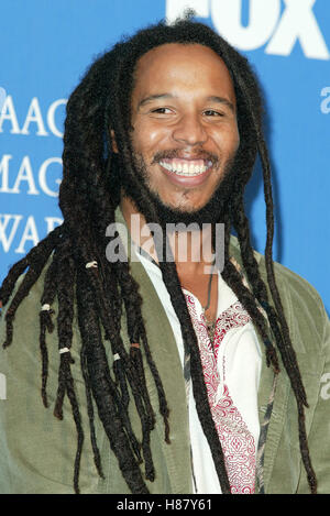 ZIGGY MARLEY 34TH NAACP IMAGE AWARDS UNIVERSAL Amphitheater BURBANK LOS ANGELES USA 8. März 2003 Stockfoto