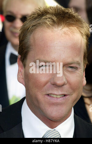 KIEFER SUTHERLAND 9. Bildschirm ACTORS GUILD AWARDS Ankünfte SHRINE AUDITORIUM LOS ANGELES USA 9. März 2003 Stockfoto