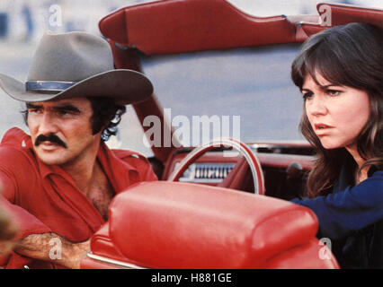 Ein Ausgekochtes Schlitzohr, (SMOKEY und der BANDIT) USA 1976, Regie: Hal Needham, BURT REYNOLDS, SALLY FIELD, Stichwort: Auto, Hütte, Fahrer, Cabrio Stockfoto